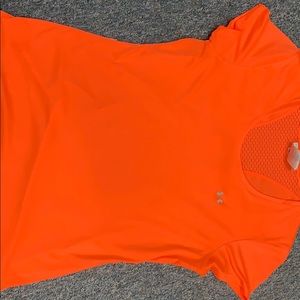 Under armor ladies shirt